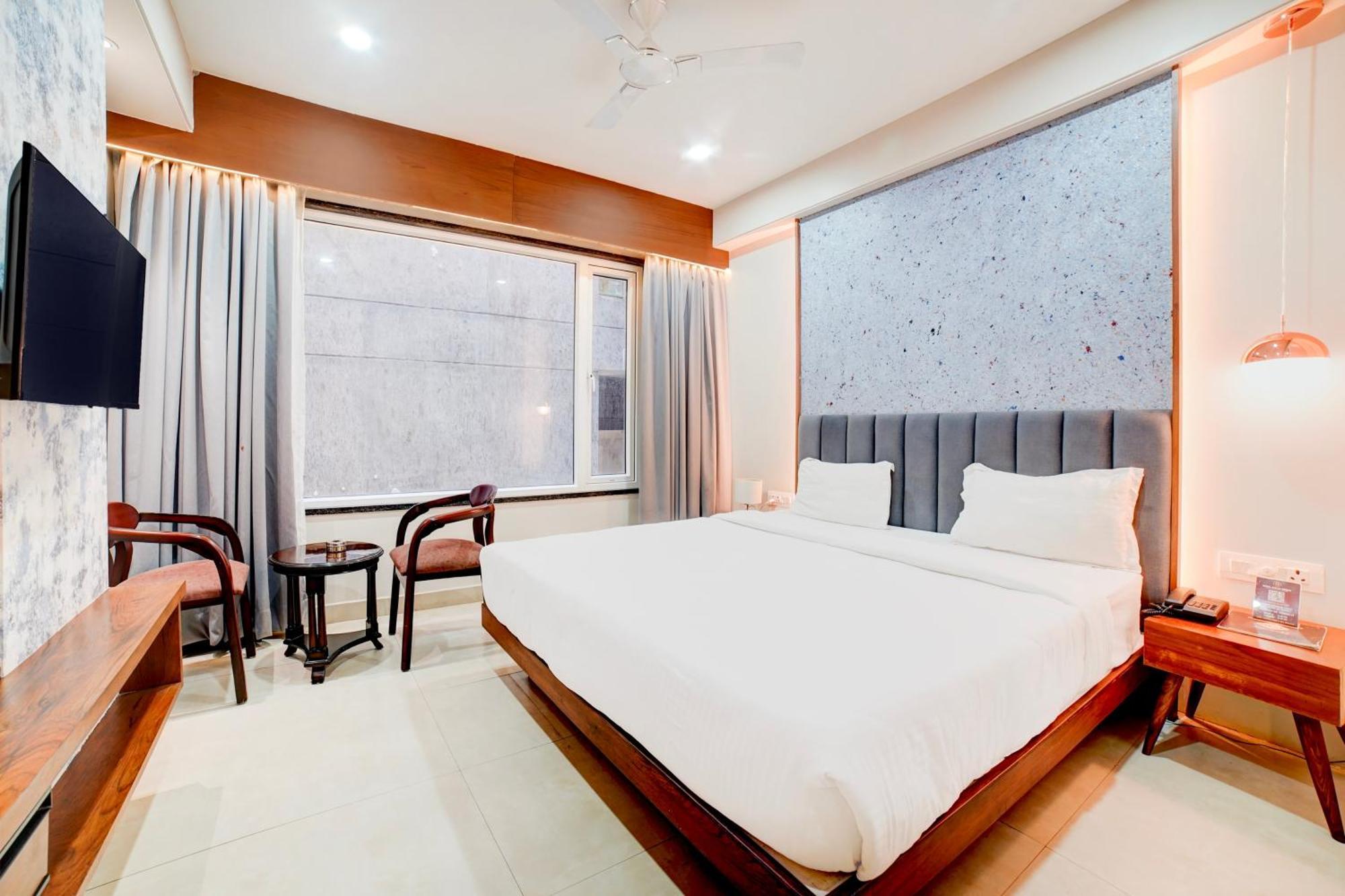 Hotel Palette Patel Nagar Bhopal Exterior foto